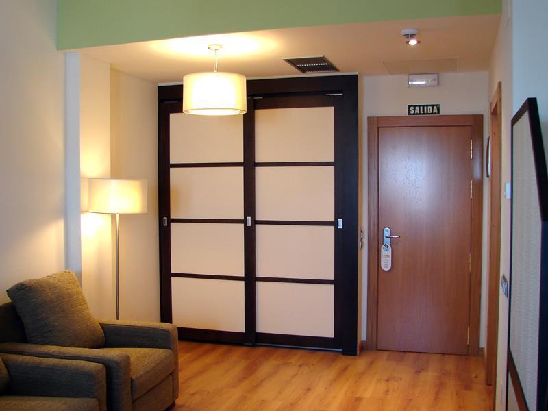 Hotel La Borona Gijon Ruang foto