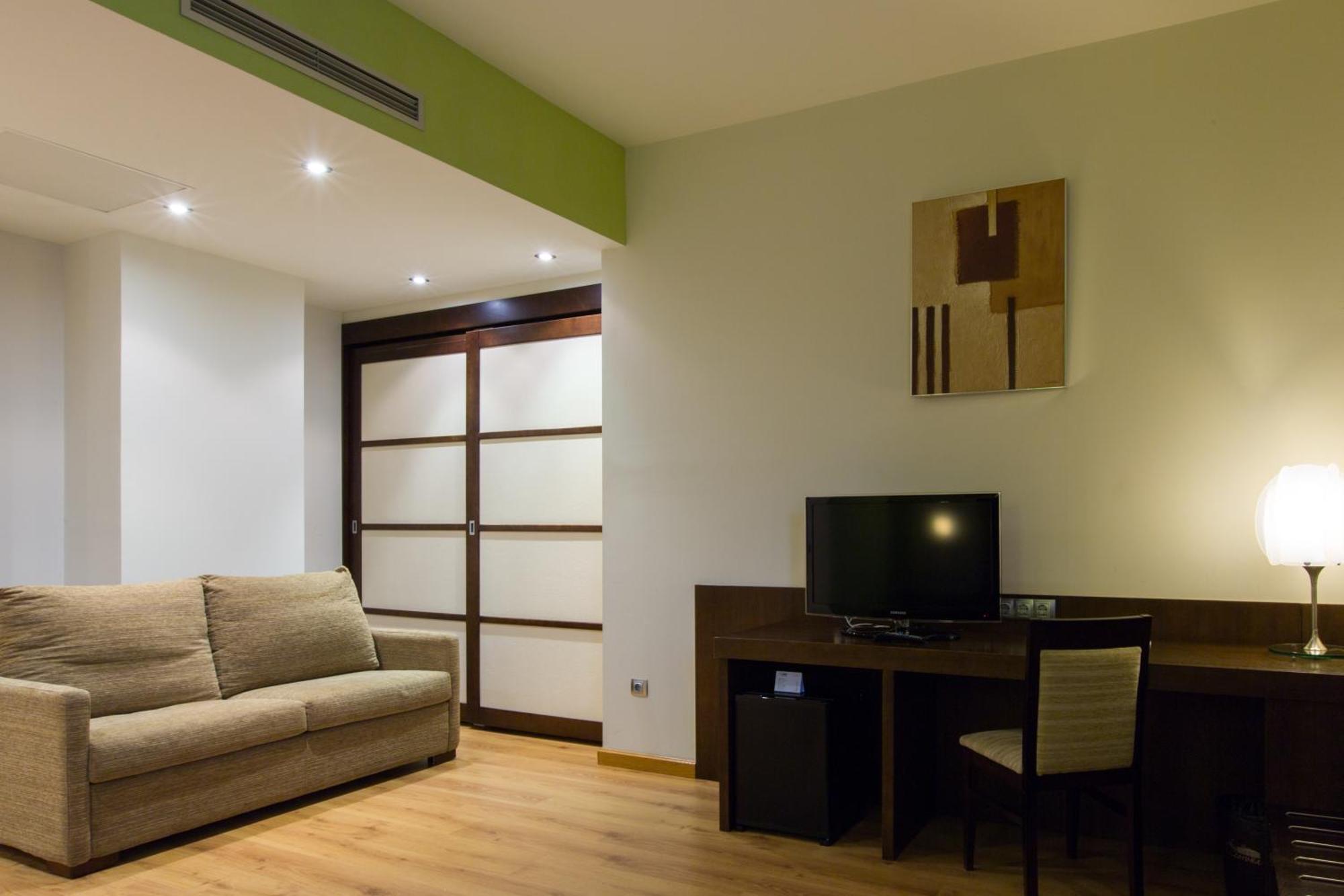 Hotel La Borona Gijon Ruang foto